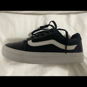 Womens Vans Size 7